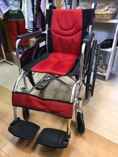 車椅子 カドクラ G201-RD