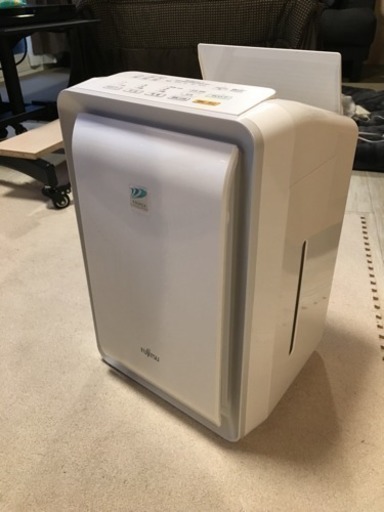 ⭐️加湿脱臭機3000円