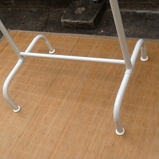 服掛けるやつ ハンガーラックデイサービスセンターで使っておられました配達も可 フルタマンタロウ 東野のオフィス用家具 その他 の中古あげます 譲ります ジモティーで不用品の処分