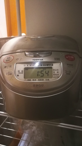 平成21年製 東芝炊飯器 RC-10RH 5.5合炊