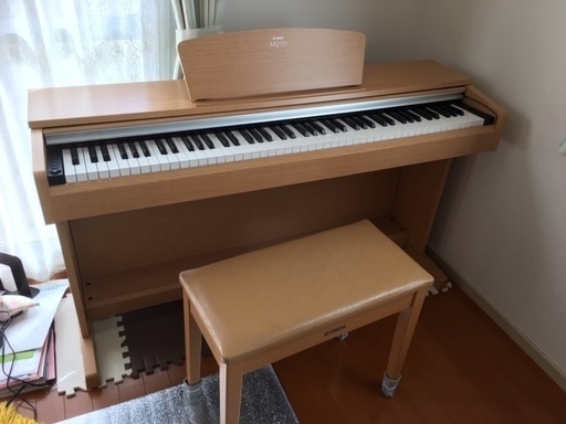 電子ピアノ　YAMAHA   ARIUS 　YDP-141C