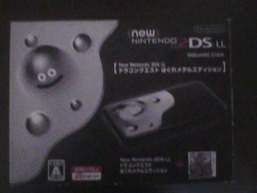 New Nintendo 2DS LL ドラゴンクエスト　はぐれメタルエディション