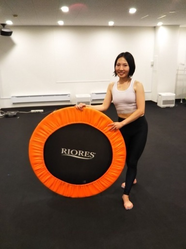 たった45分で絶対痩せる トランポリン エクササイズ Ruvia 横浜のスポーツの生徒募集 教室 スクールの広告掲示板 ジモティー