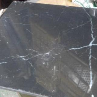 大理石調タイル400角advan Run 稲毛海岸のその他の中古あげます 譲ります ジモティーで不用品の処分