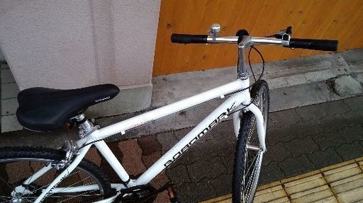 ROADMARK[ロードマーク]RB700 クロスバイク アルミ/7speed/ホワイト 
