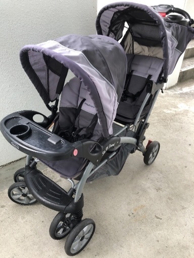 Baby Trend  双子用ベビーカー