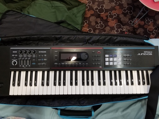 Roland JunoDS 61鍵盤　ペダル＆スタンド付き
