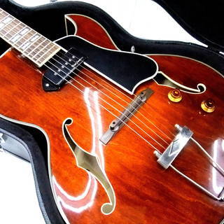 【EAST MAN】フルアコあります！！