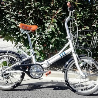中古・極美品】折りたたみ自転車 20インチ オートライト 洗車・点検 ...