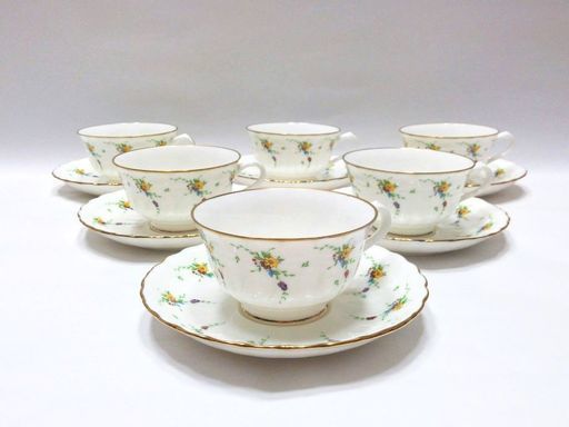 Noritake ノリタケ スタジオコレクション ティーカップ\u0026ソーサー 6客セット ボーンチャイナ 廃盤モデル 金縁小花柄 美品 ★配送可能