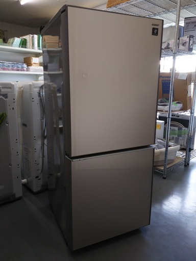 【新生活応援フェアー】SHARP/シャープ　ノンフロン冷凍冷蔵庫　SJ-GD14C-C　2017年製
