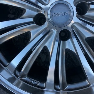 215  40  R17