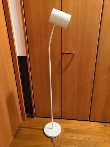スタンドライトニトリ 17年9月購入 Polo 花隈の照明器具の中古あげます 譲ります ジモティーで不用品の処分