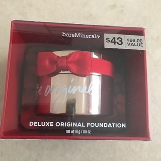 bare Minerals パウダーファンデーション