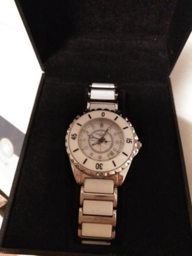 再値下げ! レディース腕時計 再値下げ!GUCCI 5500Lレディース腕時計