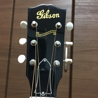 Gibson J35 2017