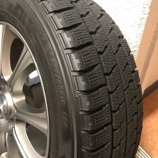 ♪スタッドレスタイヤ205/60/R16美品♪