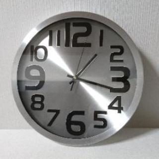 代引き発送ok✨お洒落なアルミ素材の秒針が流れる時計✨新品