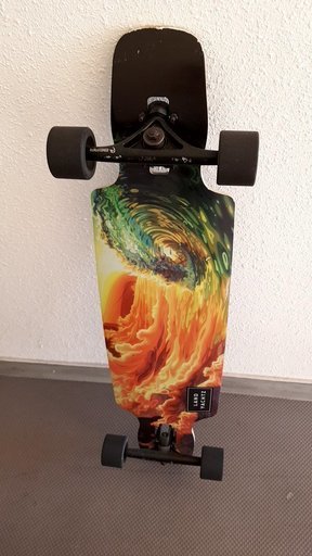 スケートボード LANDYACHTZ スケートボード 新品未使用、送料込み