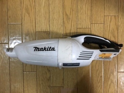 マキタ ハンディクリーナー 14.4v