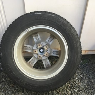 スタッドレスタイヤ 4本 215/65 R16