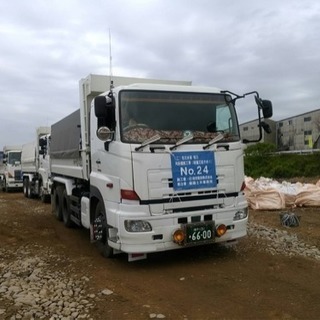 10tダンプの運転手さん募集！あと1名です