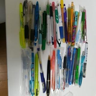 [5個で100円]　ボールペン、蛍光ペン、メモ帳、手帳　など