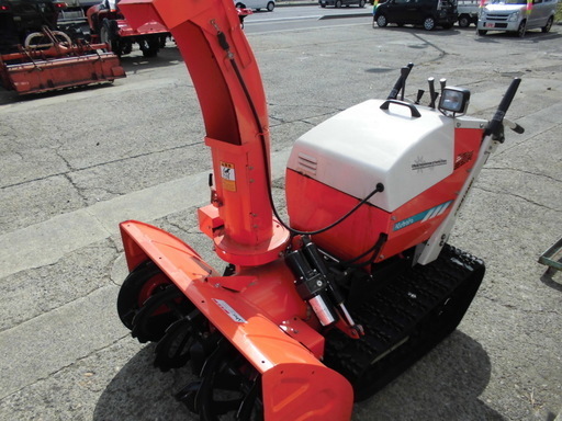 クボタ　除雪機　KSR913MR