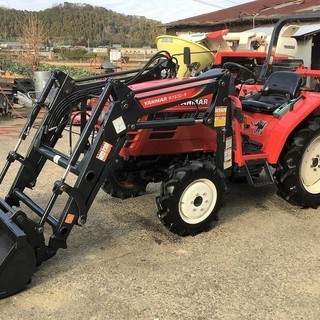 【SOLD OUT】ヤンマー　トラクター　ＡＦ230　フロントローダー　バケット【農機具でっく】【三重】【トラクター】