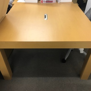 木製テーブルx4