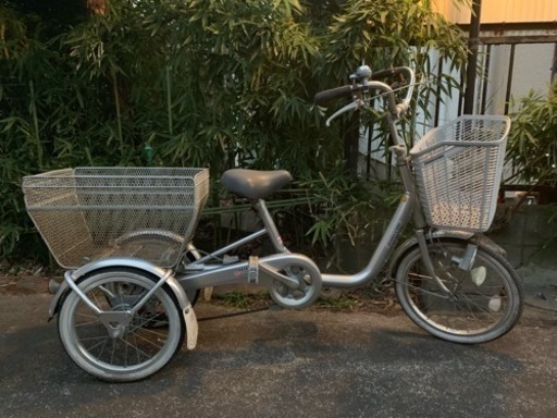 三輪自転車 ブリジストンワゴン 変速無し シルバー