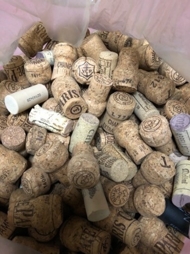 ワインコルク シャンパンコルク352個 瑠華 伊勢田のその他の中古あげます 譲ります ジモティーで不用品の処分 ワインコルク シャンパンコルク352個 瑠華 伊勢田のその他の中古あげます 譲ります ジモティーで不用品の処分