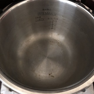 1.30値下げしました【煮込み自慢】象印 圧力IHなべ ボルドー EL-MB30-VD　★おまかせ自動調理★