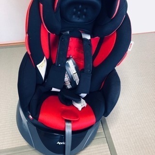 (取引中)アップリカ♡回転型チャイルドシート