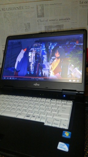 値下げ！代引き可　美品　富士通製　ノートパソコン　LIFEBOOK　cel 900 　最新OS　WINDOWS10　home 64bit 搭載　15.6インチ大画面　DVD鑑賞　YOUTUBE動画　音楽鑑賞　GoogleChrome　ITUNES　OPENOFFICE　VLCmediaplayerインストール済　すぐに使える USBWIFI付き