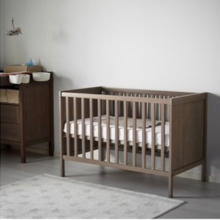 IKEA ベビーベッドブラウンSUNDVIK スンドヴィーク