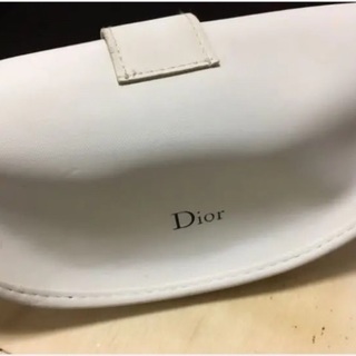 Dior サングラスケース