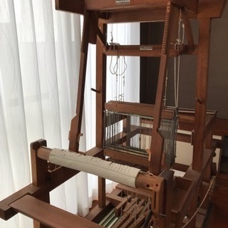 引越しの為、機織り機を譲ります→譲り先が決まりました