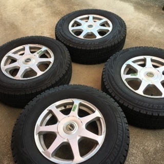 ブリヂストンブリザックREVO GZ 215/70R15 980 スタッドレス エクストレイル使用