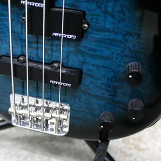 【FRNANDES/フェルナンデス】　エレキベース FRB-40