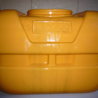 【コダマ樹脂工業・タマローリー貯水タンク・300L】中古品
