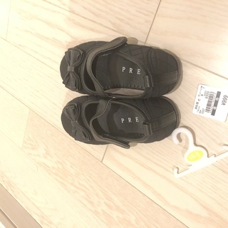 西松屋 黒色 靴 新品 未使用 サイズ19センチ