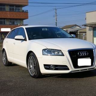 アウディA3スポーツバック　1.4TFSI　2011年モデル　程...