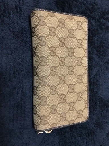 GUCCIの長財布
