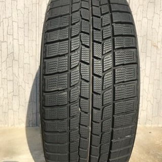 美品 スタッドレスタイヤ 225 45 18