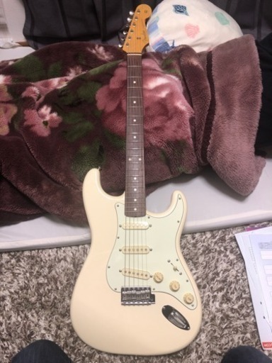 フェンダージャパン ストラトキャスター ギター （CLS 70's ST)