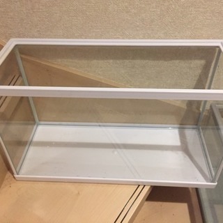 中古ホワイトアクアリウムが無料 格安で買える ジモティー