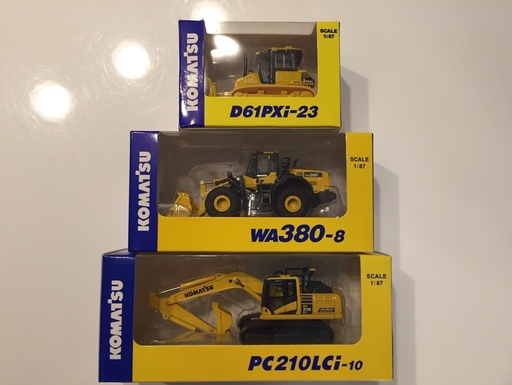 KOMATSUシリーズ3点セット(D61PXi-23\u0026WA380-8\u0026PC210LCi-10)良品売ります