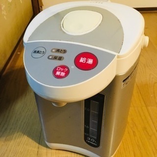 電気ケトル 3L