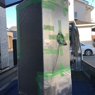 取引中2015年製三菱冷凍冷蔵庫黒146L。千葉県内配送無料。設置無料。